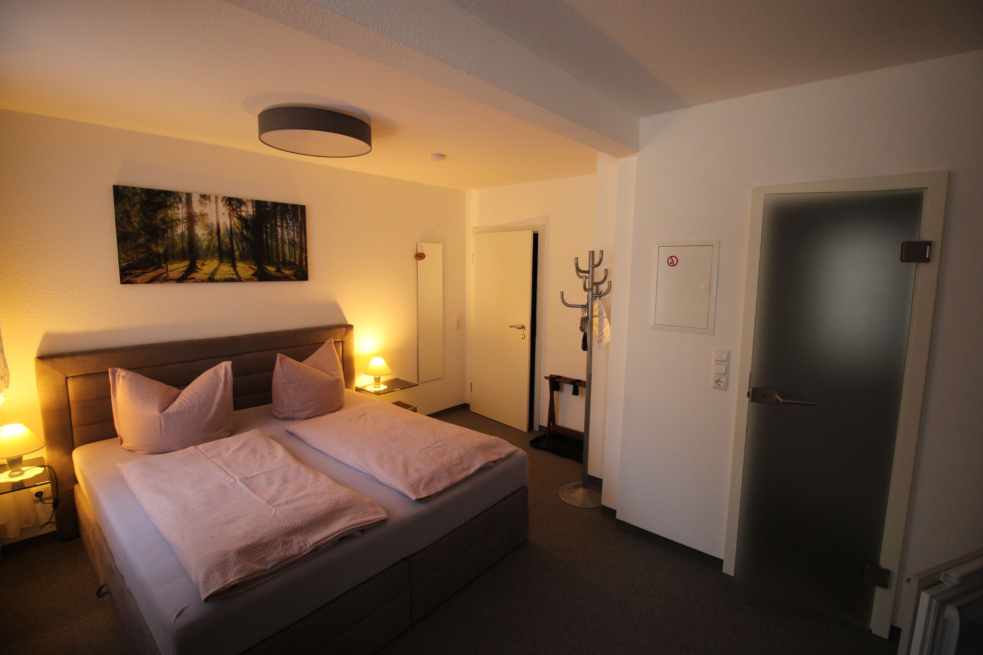 Modernes Doppelzimmer